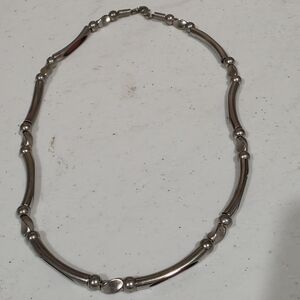 Tube Necklace With Red